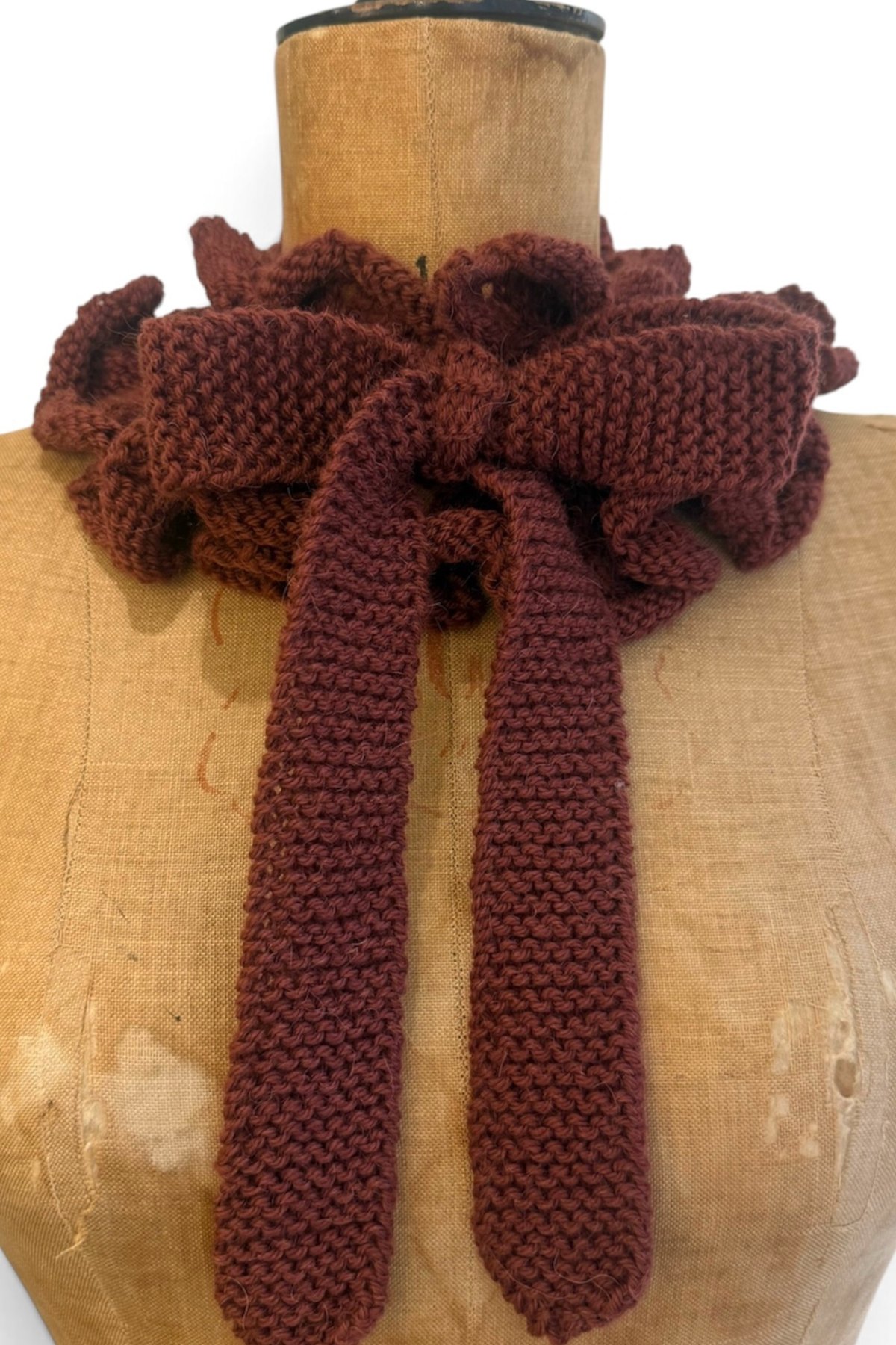 Rose Ruffle Collar