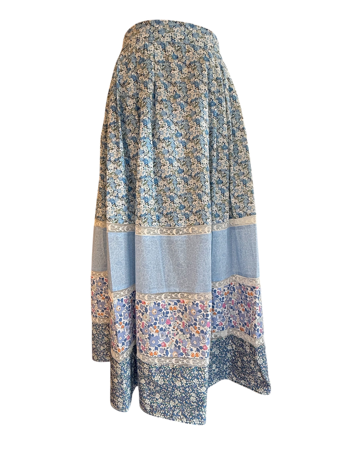 Amy Skirt CocoWolf Collab