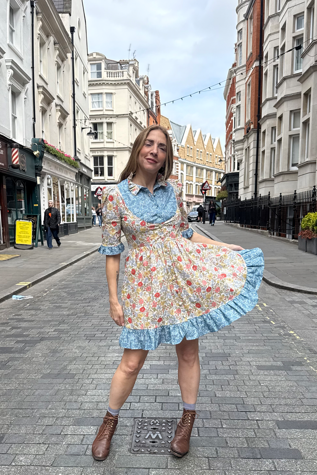 Tania Dress Short - Larissa Rose