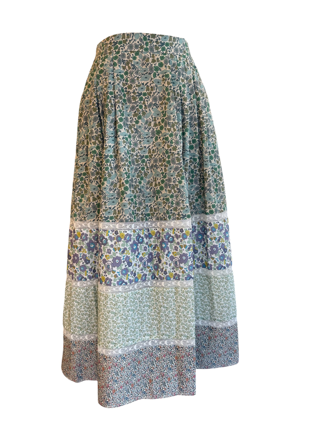Amy Skirt CocoWolf Collab