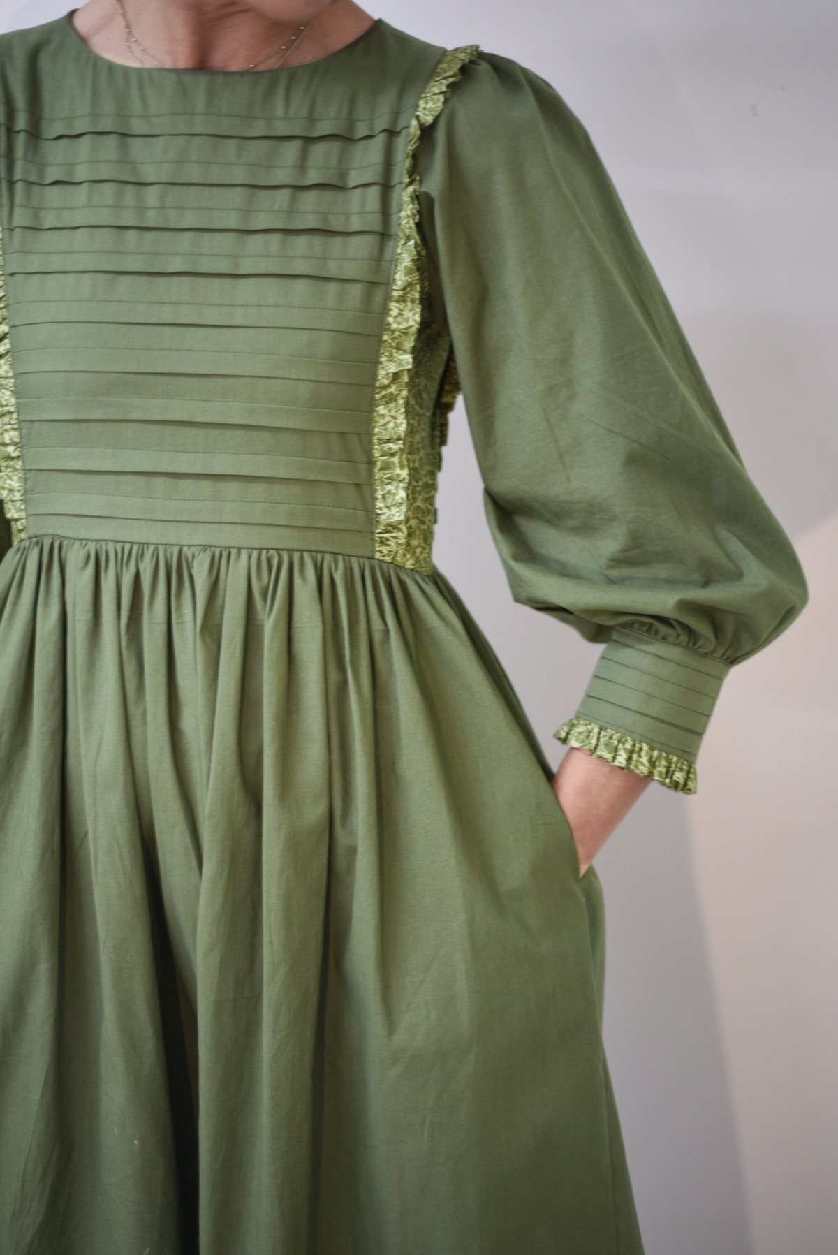 Willa - Olive Green